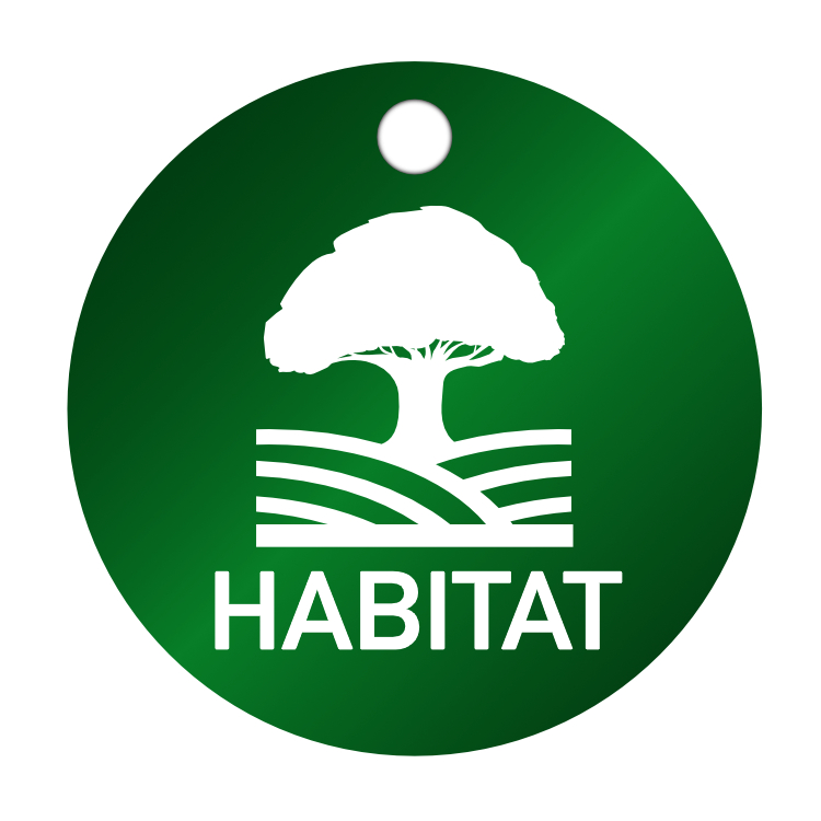 Habitat-big-logo-Baum Habitat Baum, Logo Baum, Alu Plakette Baummarke, Muster gruen